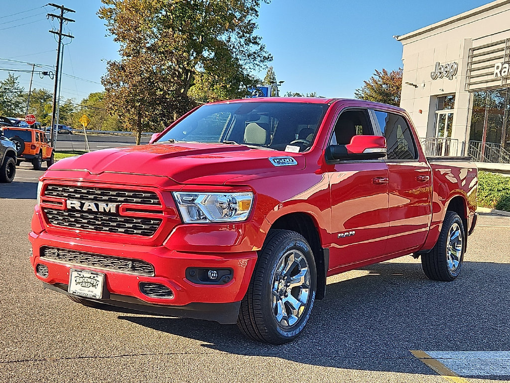 Used 2022 RAM 1500 Big Horn AWD/4WD image 3