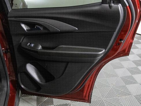 Certified 2022 Chevrolet TrailBlazer RS w/ Technology Package image 37