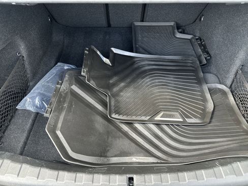 Used 2020 BMW 330i Sedan w/ Driving Assistance Package image 21