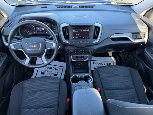Used 2022 GMC Terrain SLE w/ Driver Convenience Package FWD image 16
