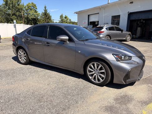 Used 2018 Lexus IS 350 F Sport AWD/4WD image 9