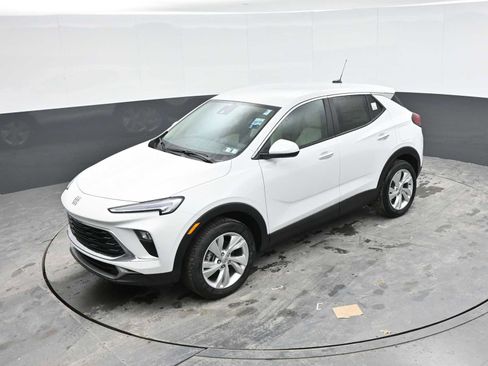 New 2026 Buick Encore GX Preferred AWD/4WD image 29