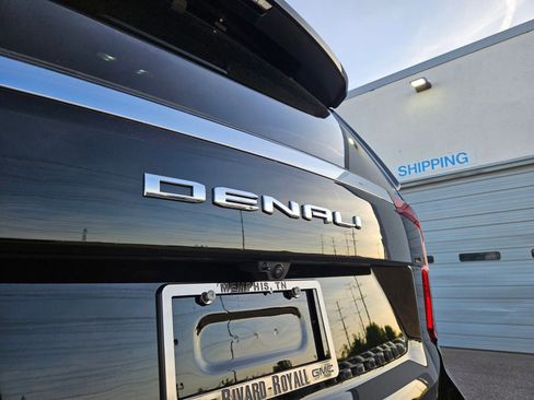 New 2026 GMC Yukon Denali w/ Sun & Power Step Package AWD/4WD image 34