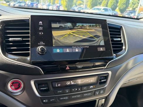 Used 2021 Honda Pilot EX-L image 18