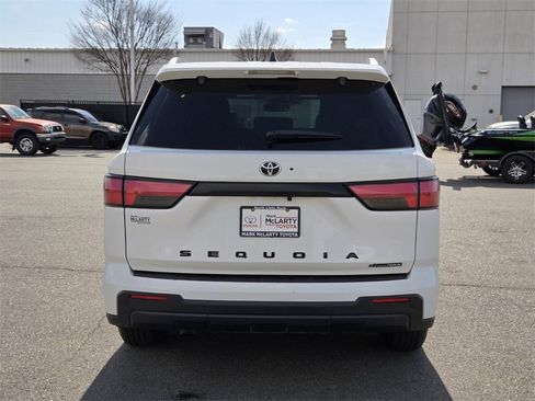 Used 2025 Toyota Sequoia SR5 image 10