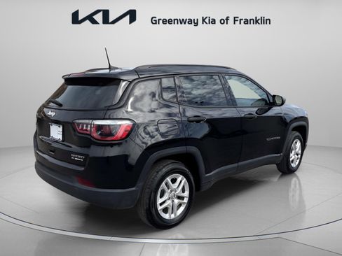 Used 2018 Jeep Compass Sport w/ Tech Group image 5