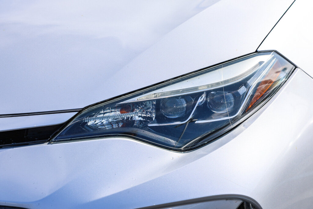 Used 2017 Toyota Corolla SE w/ Protection Package FWD image 19