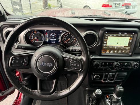 Used 2021 Jeep Wrangler Unlimited Sport AWD/4WD image 29