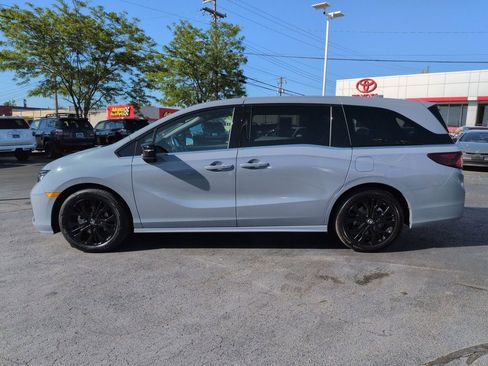 Used 2025 Honda Odyssey Sport-L image 2