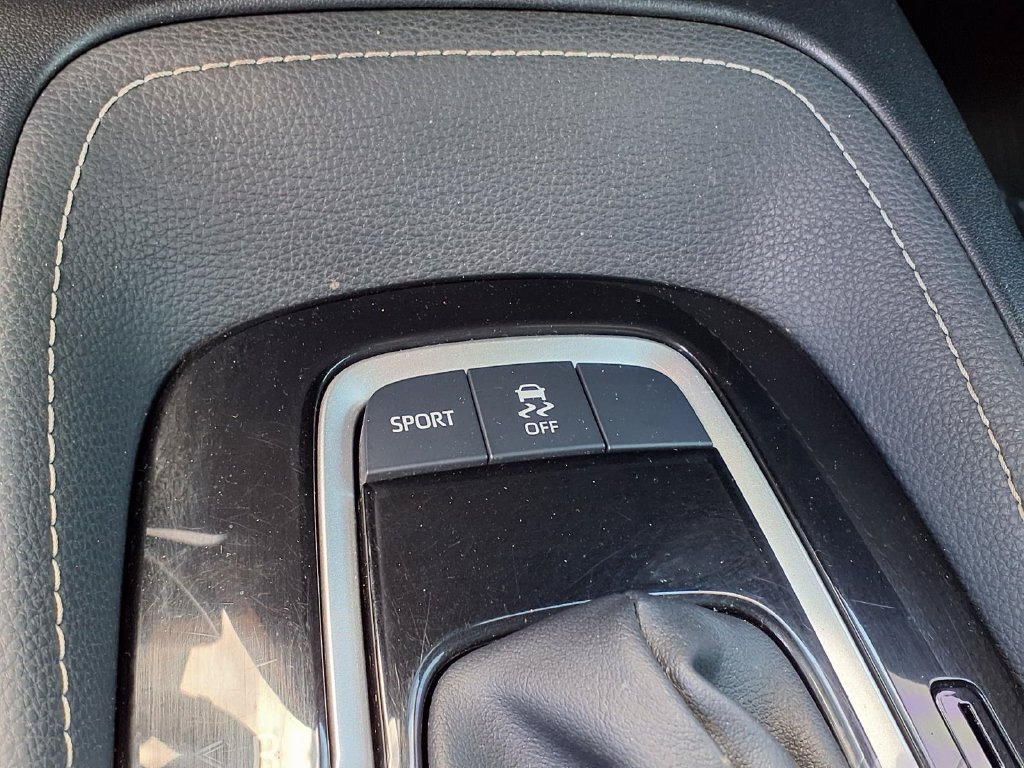 Used 2022 Toyota Corolla SE FWD image 25