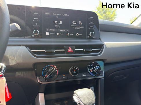 New 2026 Kia Seltos LX FWD image 16