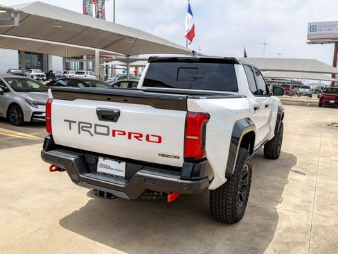 New 2026 Toyota Tacoma TRD Pro AWD/4WD image 7