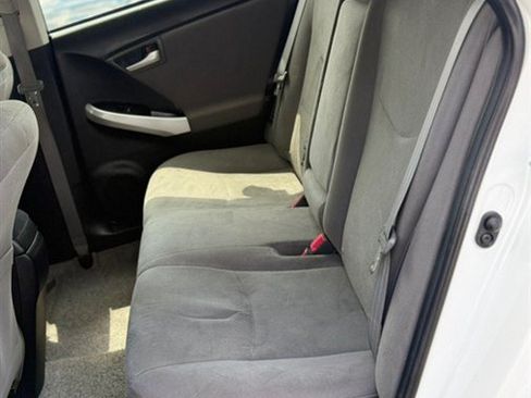 Used 2013 Toyota Prius Two FWD image 18