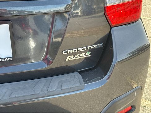 Used 2017 Subaru Crosstrek 2.0i Premium w/ Popular Package #2 image 21