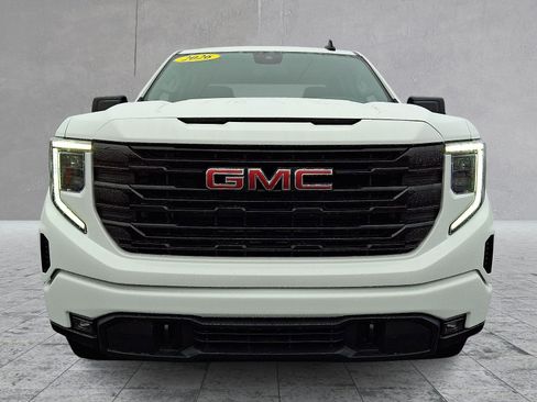 Certified 2026 GMC Sierra 1500 Elevation image 3