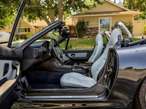 Used 1998 BMW Z3 1.9 image 25