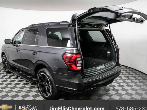 Used 2022 Ford Expedition Limited image 36