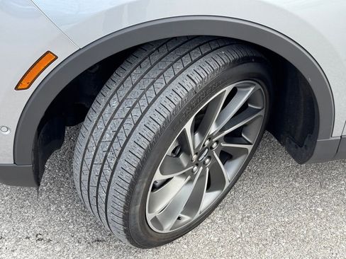 Used 2022 Lincoln Nautilus Reserve w/ Equipment Group 201A image 38