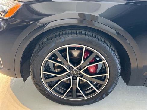 Certified 2025 Audi SQ5 Premium Plus w/ Premium Plus Package image 8