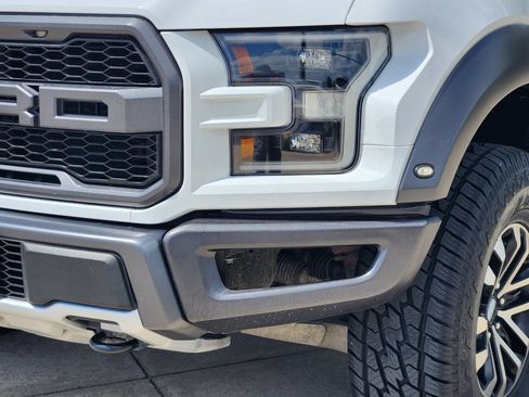 Used 2019 Ford F150 Raptor w/ Equipment Group 802A Luxury AWD/4WD image 9
