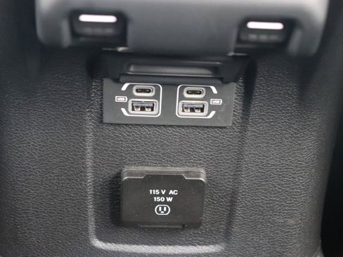 Used 2026 Jeep Wrangler Unlimited Rubicon AWD/4WD image 21