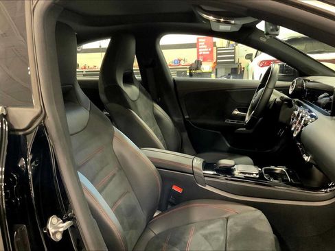 Used 2023 Mercedes-Benz CLA 250 4MATIC w/ AMG Line image 9