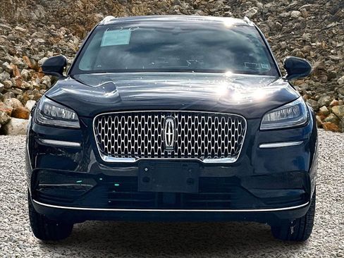 Used 2021 Lincoln Corsair AWD w/ Premium Package image 3