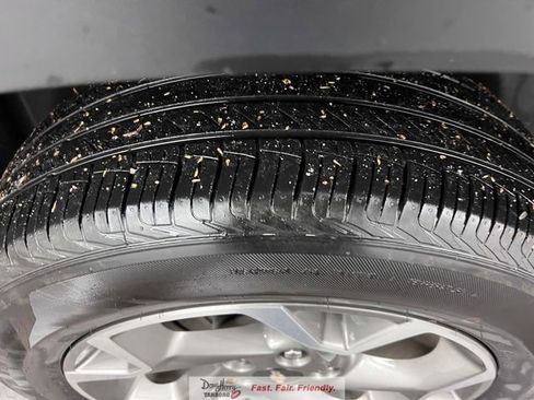 Used 2025 Chevrolet Trax LT image 20