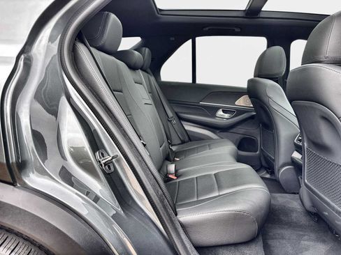 Certified 2025 Mercedes-Benz GLE 450 4MATIC image 19