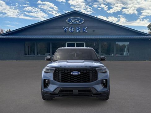 New 2026 Ford Explorer ST-Line w/ ST-Line Street Pack image 6