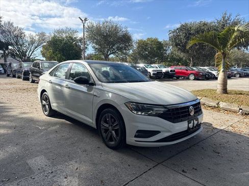 Used 2019 Volkswagen Jetta SE image 4