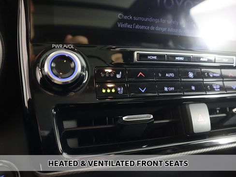 Used 2022 Toyota Highlander Platinum image 9