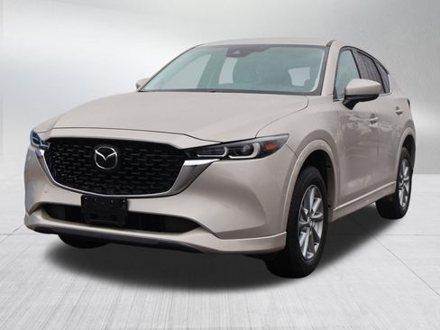 Used 2025 MAZDA CX-5 AWD 2.5 S w/ Select Package image 3