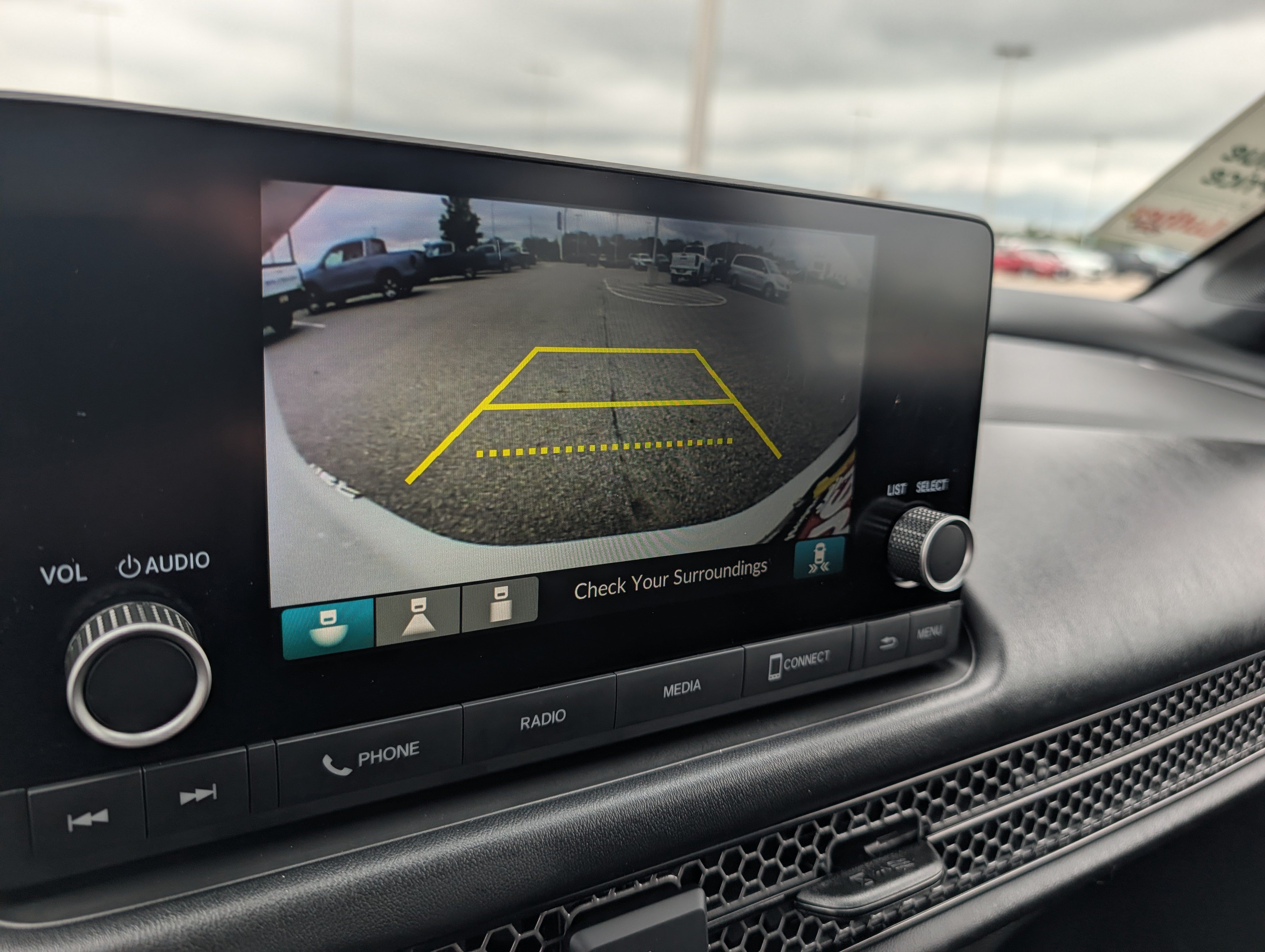 Used 2025 Honda HR-V Sport image 29