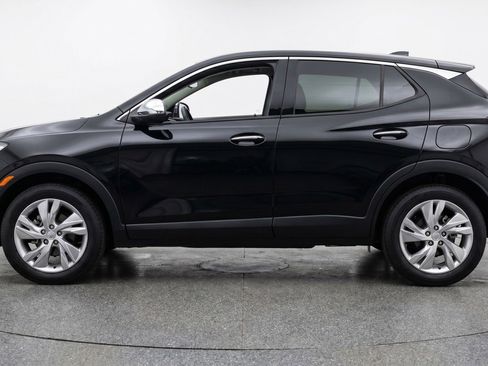 Used 2025 Buick Encore GX Preferred FWD image 5
