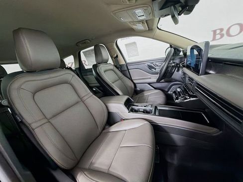 New 2026 Lincoln Corsair Premiere FWD image 31
