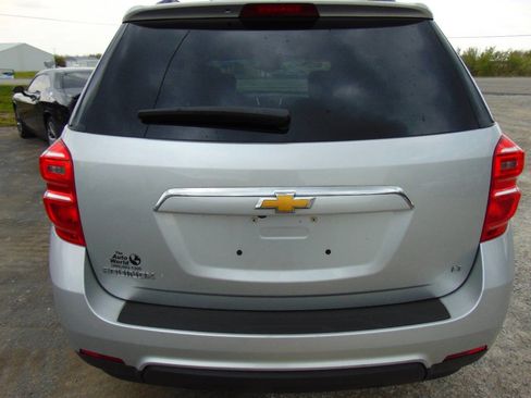 Used 2017 Chevrolet Equinox LT w/ Convenience Package FWD image 7