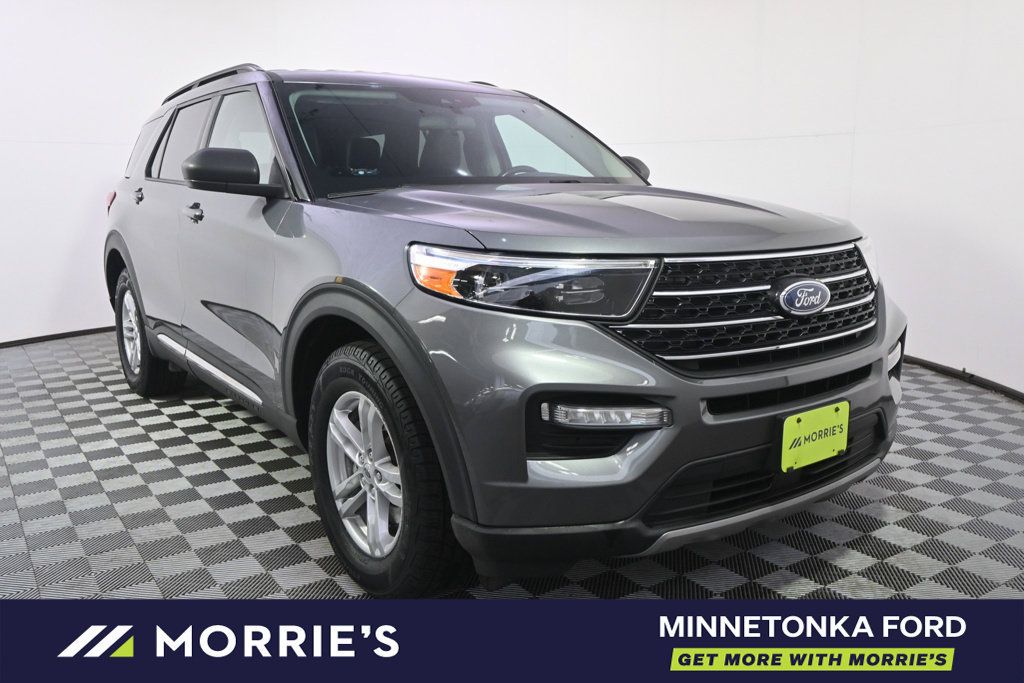 Used 2021 Ford Explorer XLT w/ Equipment Group 202A AWD/4WD image 9
