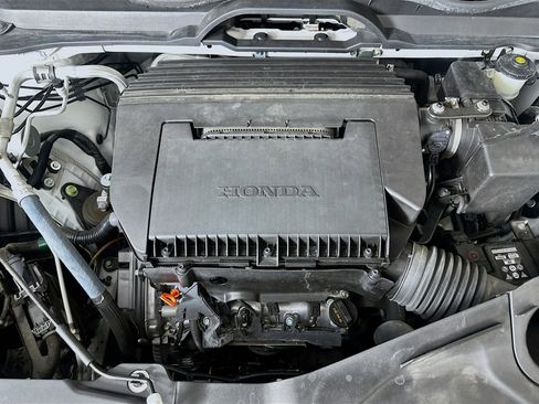 Used 2024 Honda Pilot Touring image 36