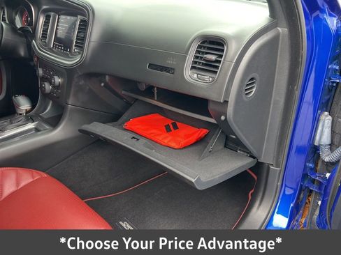 Used 2022 Dodge Charger SRT Hellcat w/ Harman/Kardon Audio Group image 31