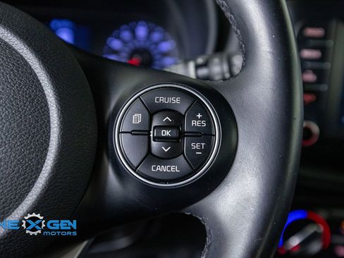 Used 2020 Kia Soul GT-Line w/ GT 2.0L Power Sunroof Package FWD image 15
