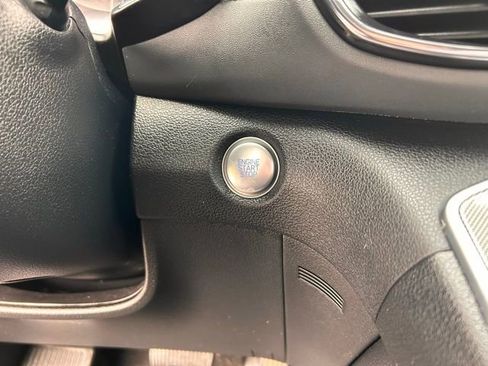 Used 2023 Hyundai Santa Fe SEL w/ Cargo Package image 26