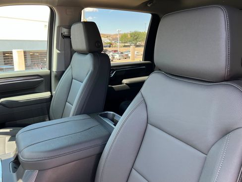 New 2026 Chevrolet Silverado 2500 LTZ w/ LTZ Plus Package AWD/4WD image 17