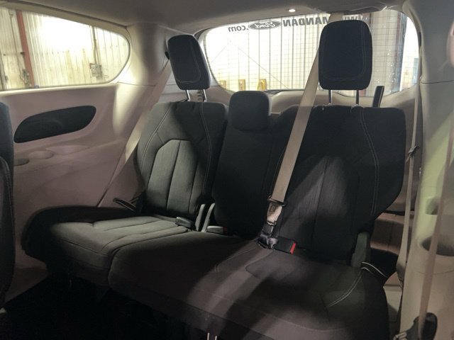 Used 2023 Chrysler Voyager LX FWD image 19