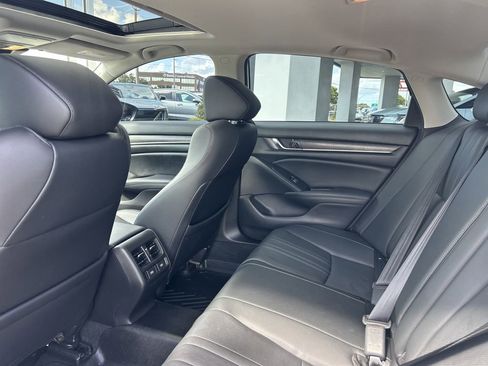 Used 2021 Honda Accord EX-L image 17
