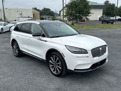 Used 2020 Lincoln Corsair Reserve AWD/4WD image 2