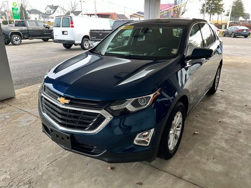 Used 2019 Chevrolet Equinox LT image 2