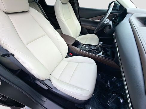Used 2022 MAZDA CX-30 AWD 2.5 S w/ Premium Package image 14