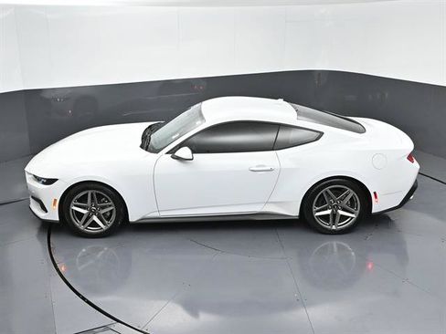 Certified 2025 Ford Mustang Coupe RWD image 38