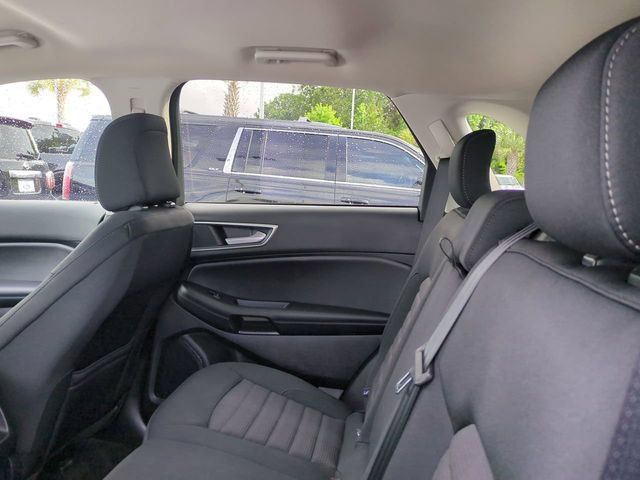 Used 2024 Ford Edge SEL AWD/4WD image 16